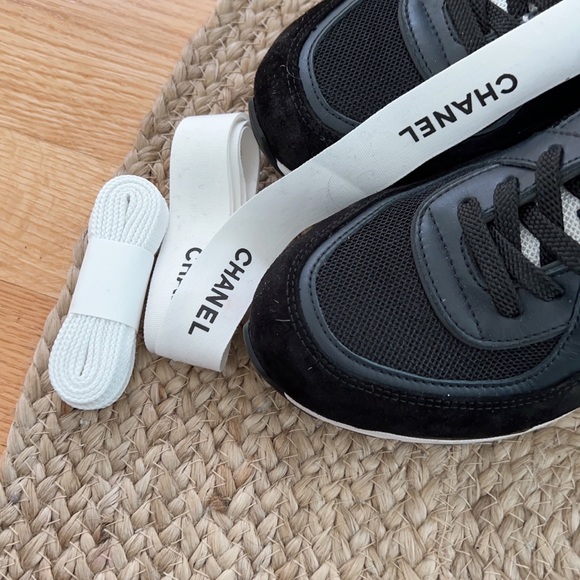 Chanel sneakers- sold out in stores - Picture 4 of 6